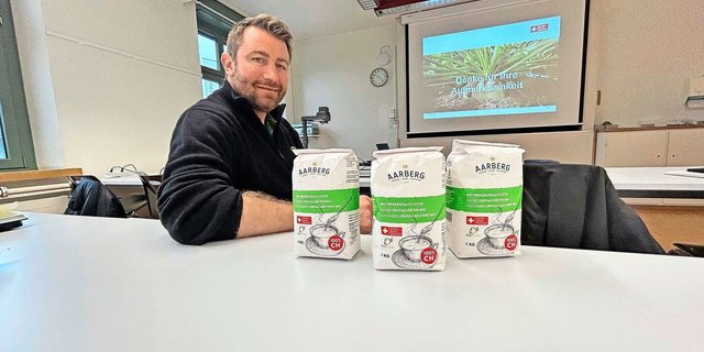 Jetzt gibt es 1-kg-Päckli mit Knospe Schweiz als Eigenmarke der Zucker AG. «Das wird gut ankommen, vor allem bei Direktvermarktern», ist Sebastian Sieber überzeugt.
