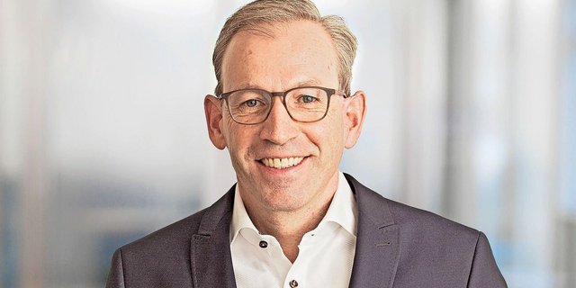 Philipp Wyss ist CEO der Coop-Gruppe, die im vergangenen Jahr einen Umsatz von 34.9 Milliarden Franken erwirtschaftete. 