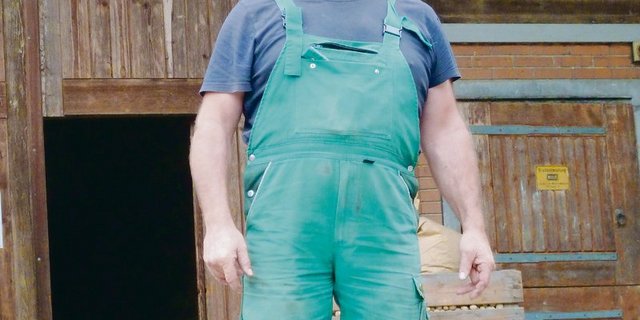 Auf dem Land des Biobauers Markus Lehmann entstand das Titelbild des "Klimablatts". (Bild jsc)