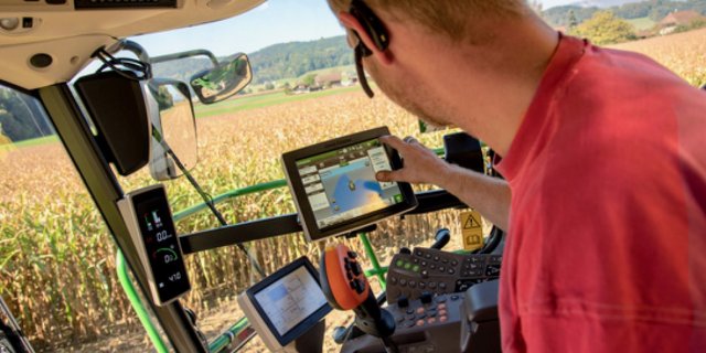 Die Generation Z ist mit der digitalen Welt aufgewachsen. Die Technik ist für sie ein Kinderspiel. Und Kommuniziert wird heute anders als noch vor 40 Jahren.   Bild: (zVg)