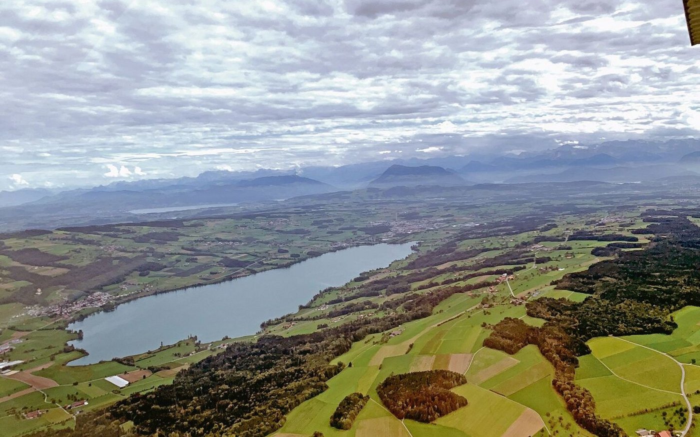 Das «Schweinevalley» um den Baldeggersee im Kanton Luzern. Die Tierhaltung und Güllewirtschaft steht wieder einmal in der Kritik von Medien. 