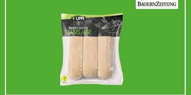 Migros lancierte kürzlich seine vegane Linie «V-Love». Unter den Produkten findet man auch Bratwürste. (Bild Migros)