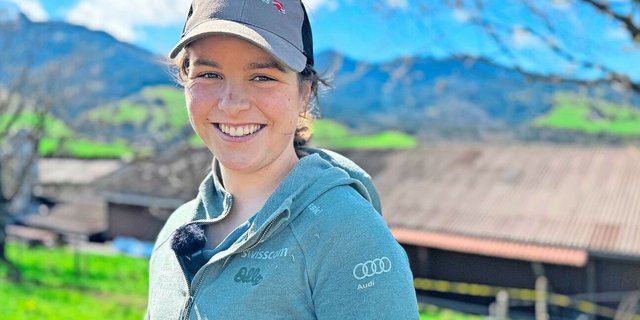 Wenn sie von der Landwirtschaft erzählt, strahlt ihr Gesicht. Es sei unter anderem der Kontakt mit den Tieren, dem Wetter und der Arbeit zu Hause, den sie so schätze.