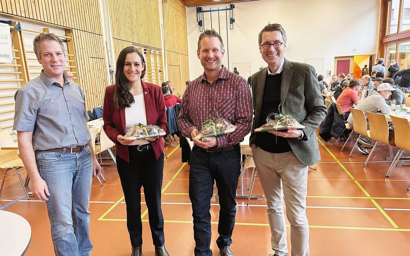 Der Gastgeber Marc Peter sorgte mit seinen Referenten Marionna Schlatter, Urs Wegmann und Peter Grünenfelder für eine spannende und kontroverse Wintertagung (v. l.).