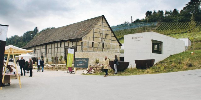 Nach der Projekt- die Umsetzungsphase. Die Osterfinger Bergtrotte, die innerhalb eines PRE-Projektes saniert und erweitert worden ist, gehört zu den Kernprojekten in der Genussregion Wilchingen-Osterfingen-Trasadingen.(Bild Roland Müller)