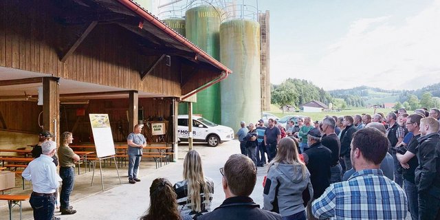 Um die hundert Milchproduzenten nahmen am Hofgespräch von BBZN, ZMP und LBV vergangene Woche bei der BG Heller-Meier in Willisau teil. 