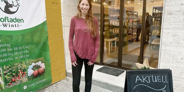 Salome Fürst möchte möglichst alle Produkte vom Hof selbst vermarkten. Dazu nutzt sie vielerlei Wege, auch einen Laden in der Stadt Winterthur, den sie im Dezember eröffnete. 