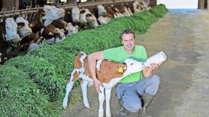 SMP-Präsident Boris SMP-Präsident Boris Beuret bewirtschaftet selbst einen Milchwirtschaftsbetrieb und kennt die Herausforderungen des Alltags.