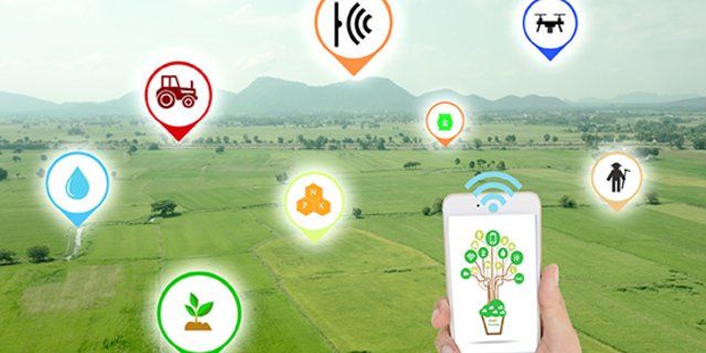 Mit den Begriffen Digitalisierung oder auch «Smart Farming» wird derzeit nur so um sich geschlagen. Aber welche Technologien nützen Schweizer Bauernbetriebe überhaupt schon? Das soll eine Agroscope-Umfrage klären. (Bild Agroscope)