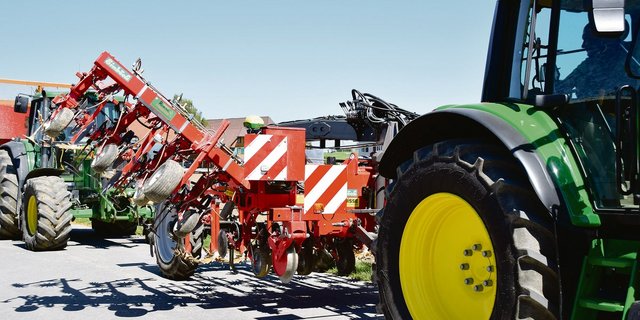 Die Obhutsschadenversicherung greift, wenn unfallmässige oder selbstverschuldete Schäden an fremden Maschinen auftreten. Sie kann als Zusatz gewählt werden. (Bild sjh)
