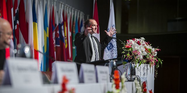 Andreas Aebi 2015 in Genf. Der Nationalrat ist Mitglied der Aussenpolitischen Kommission des Nationalrats und in dieser Funktion oft unterwegs. (Bild zVg)