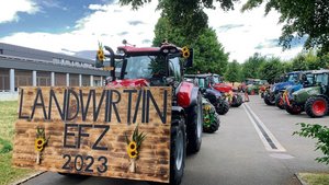 Die Ausbildung zum L Die Ausbildung zum Landwirt ist beliebt. Auf den Abschluss sind Mann und Frau stolz, wie hier in Hohenrain.