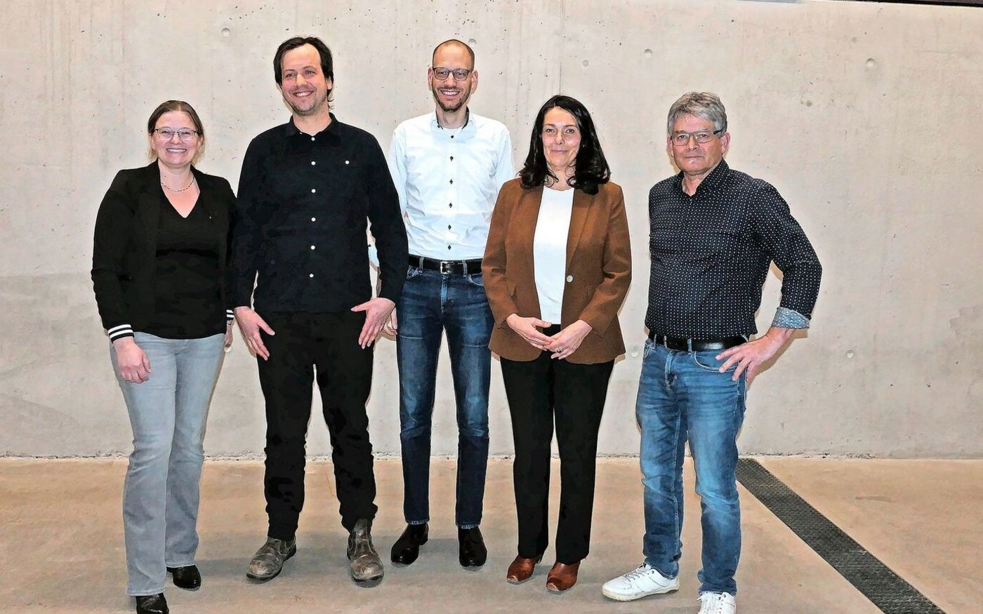 Diskutierten über die Initiative «Für eine sichere Ernährung»: Manuela Meier, David Jacobsen, Moderator Hansjürg Jäger, Franziska Herren und Martin Haab (v. l. n. r.).