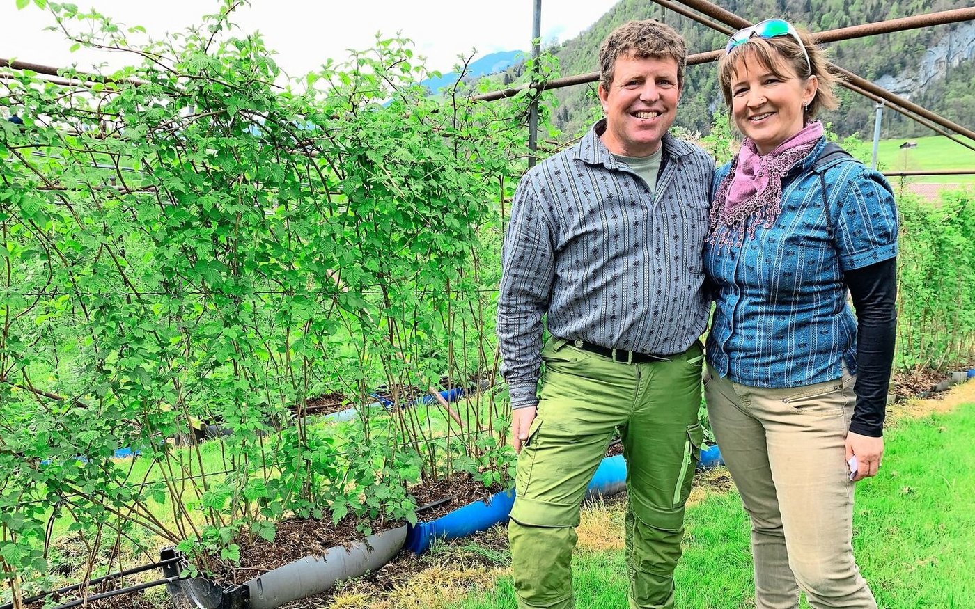 Manuela und Markus Filliger vom Bielihof setzen auf Spezialkulturen mit Direktvermarktung.   