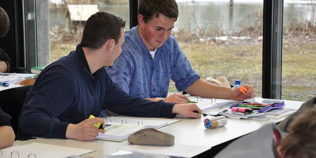 Kann man in drei Jahren alles lernen, was man für die Zukunft auf einem (eigenen) Betrieb wissen muss? Darüber ist man sich in der Branche offenbar nicht einig. (Bild BauZ)