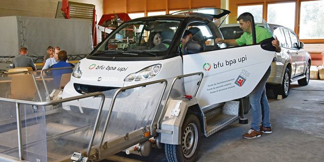 Wie fühlt sich ein Aufprall an mit Gurt? (Bild jba)