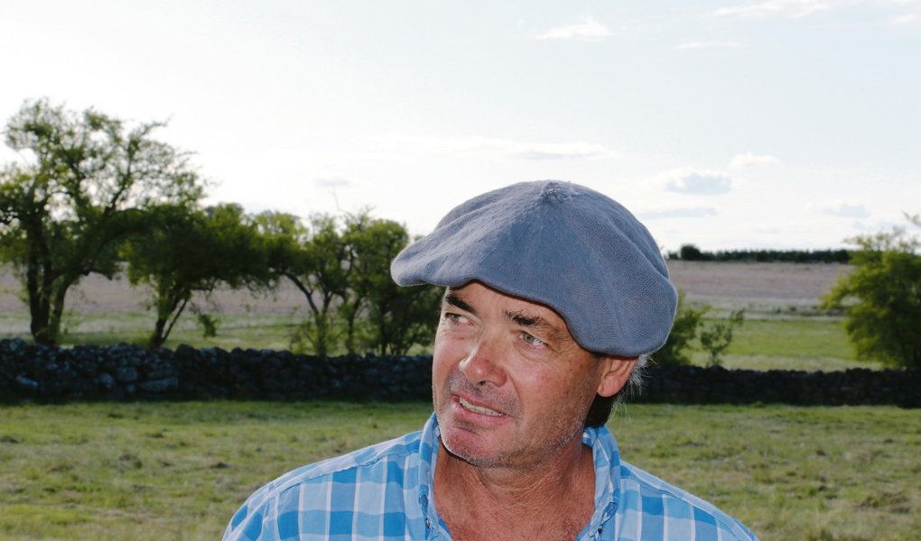 «Ich hoffe, dass es aufwärts geht in Uruguay und ich wieder investieren kann.»Joaquin Stirling ist Hereford-Züchter, Milchbauer und Schafzüchter auf dem Betrieb Rincon de Francia, in Young, Uruguay.