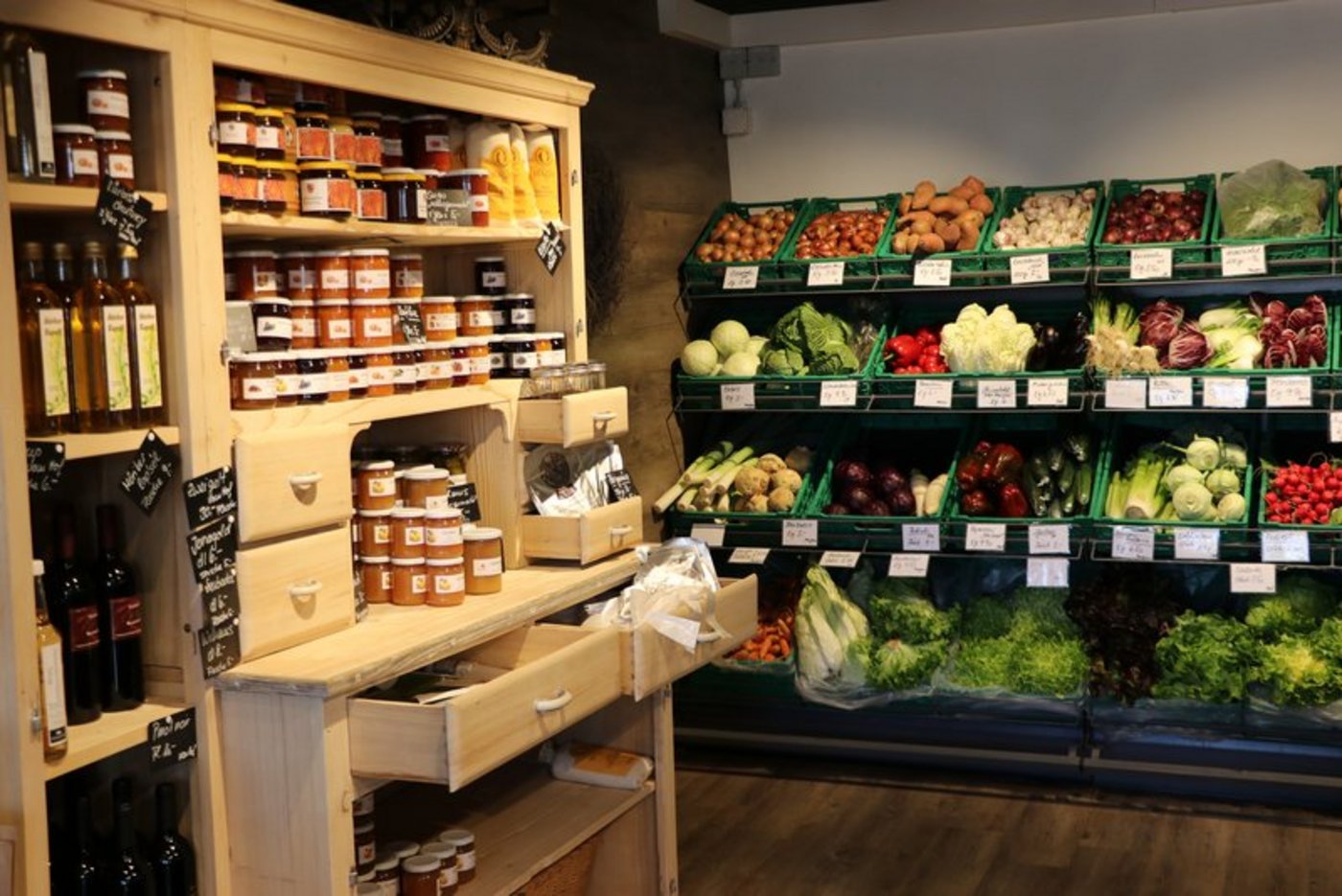 Der Hofladen und der Direktvermarkter können mehr, als der Detailhandel. (Bild BauZ)