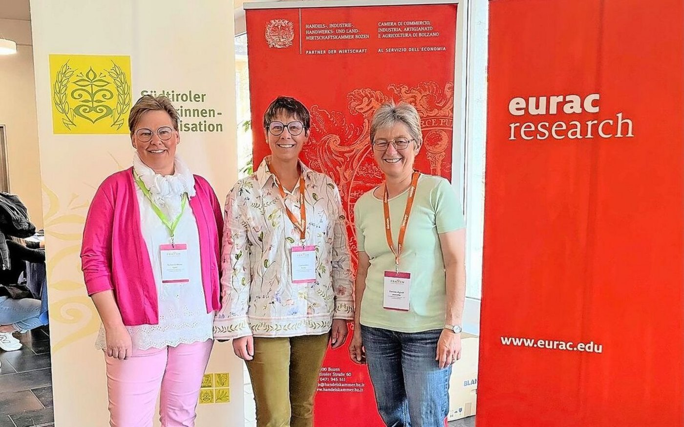 Auch drei SBLV-Vertreterinnen waren an der internationalen Tagung: Gabi Schürch-Wyss, Anne Challandes und Jeanette Zürcher Egloff (v. l.).