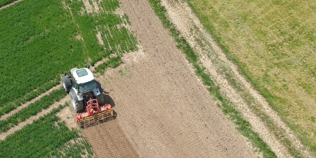 Jeder Bauer produziert neben Lebensmitteln auch Daten. (Bild BauZ)