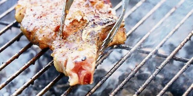 Dass der Konsum von Schweinefleisch stagniert, hat auch gesellschaftliche Gründe.