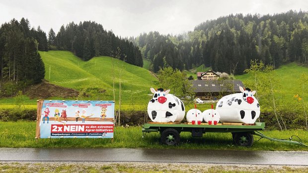 Abstimmungskampf im Entlebuch: Trotz stürmischen Wetters leuchtet das Grün saftig und zeigt an, dass nach fast jedem Unwetter früher oder später ein Hochdruckgebiet folgt. (Bild akr)