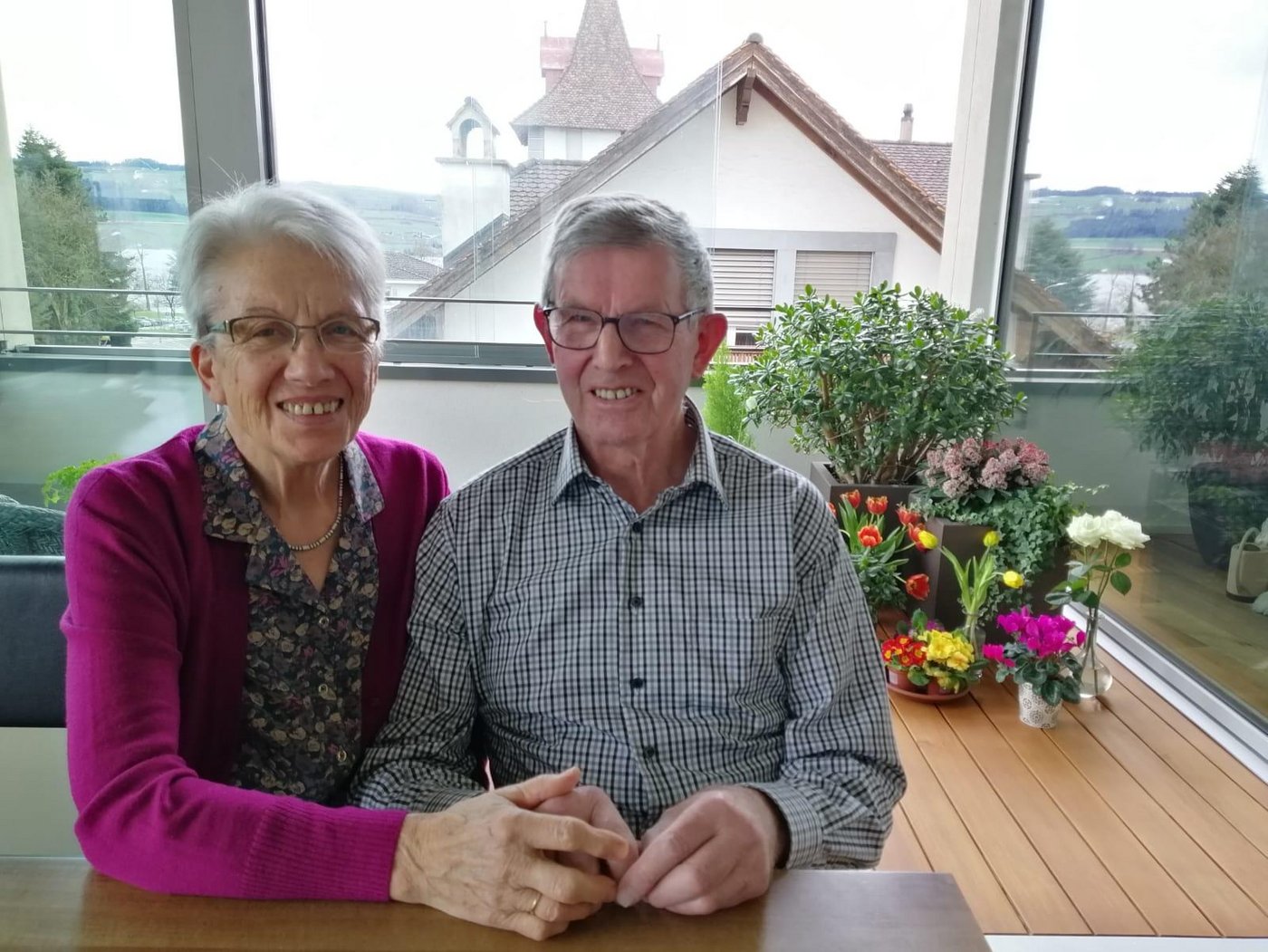 Annemarie und Josef Rüttimann freuen sich sehr über den Gewinn von vier Übernachtungen im Hotel Kreuz an der Lenk. (Bild zVg)