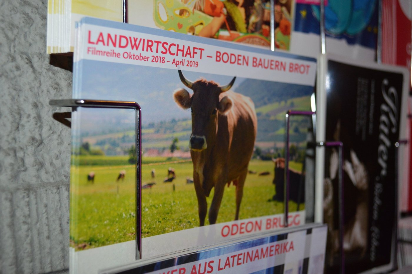 "Landwirtschaft – Boden, Bauern, Brot" sind die Themen über welche im Moment im Odeon diskutiert wird. (Bild asa)