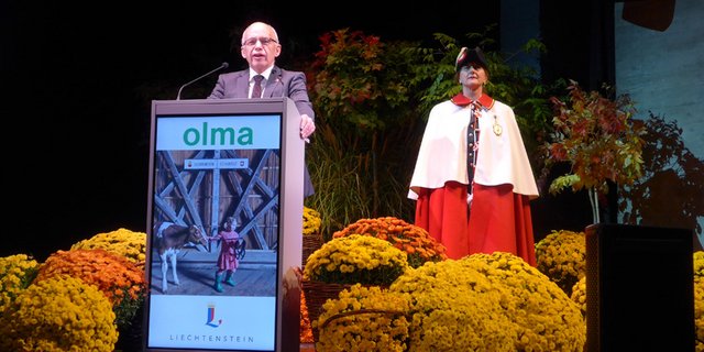 Ueli Maurer pflegte seinen Freundinnen zu sagen: "Du hast Augen wie eine Kuh". (Bilder akr)