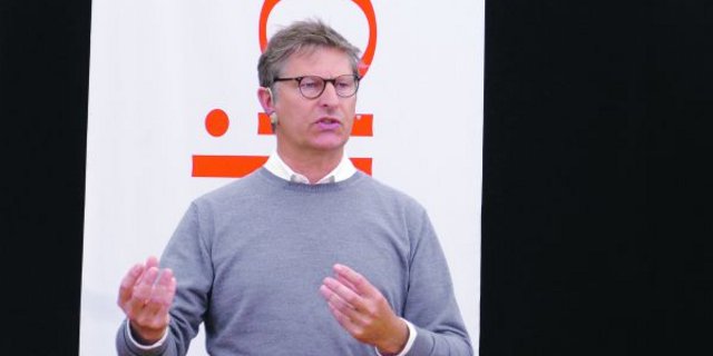 Vernetzte Intelligenz auf dem Betrieb ist der Fokus von Karl-Heinz Krudewig, dem Marketingchef von 365 Farmnet. (Bild akr)