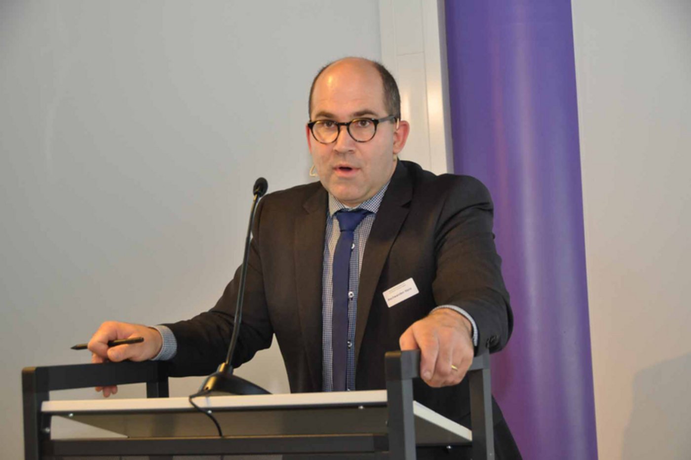 "Es wird immer wichtiger, sich von der ausländischen Konkurrenz abzugrenzen": Fromarte-Präsident Hans Aschwanden. (Bild Roland Wyss)