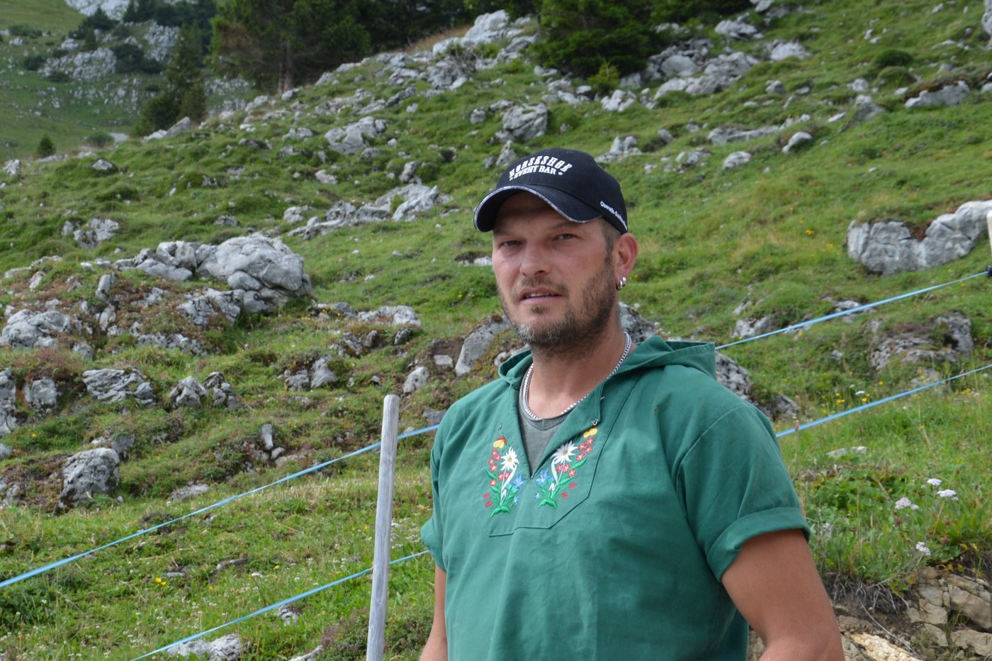 Andreas Gmür ist es ein Anliegen, möglichst gute Milch zu produzieren. (Bilder Barbara Schirmer)