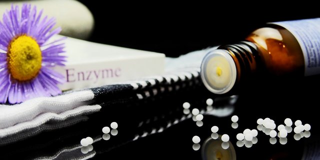 Zunehmende Antibiotika-Resistenzen zwingen zum Umdenken. Im Bereich der homöopathischen Mittel sind noch längst nicht alle Möglichkeiten ausgeschöpft. (Bild Pixabay)