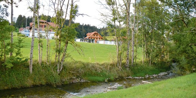 Wissemme beim Xanderheim in Escholzmatt. Der Bach ist als Grossgewässer ausgeschieden und soll gemäss Plänen hier mit einem über 50 Meter breiten Gewässerraum versehen werden.(Bild sh)