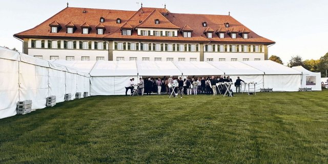 Zum 13. Mal fand die Face-Konferenz statt. Rund 200 Teilnehmer aus 15 Ländern trafen sich in Grangeneuve, um sich über die Themen rund um die Rohmilch und Rohmilchprodukte auszutauschen.   