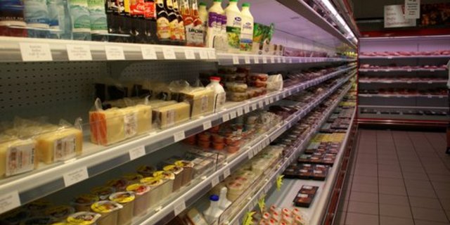 Labels geben Hinweise auf Produktionsweise und Herkunft von Lebensmitteln. (Bild: lid)