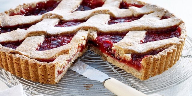 Zwetschgen-Linzertorte. (Bild Schweizer Obstverband)