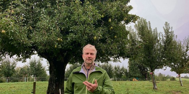 Urs Amrein hat 650 Hochstammbäume mit 350 verschiedenen Sorten auf seinem Archehof in Hildisrieden. 