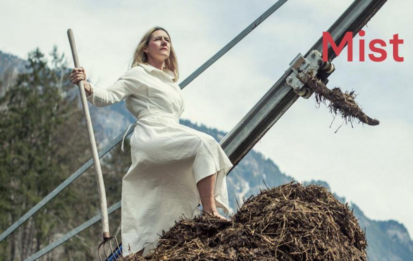 Künstlerin Barbara Kiener wagt sich heute an eine duftige Performance Art inmitten der Stadt Bern. (Bild Screenshot barbarakiener.com)
