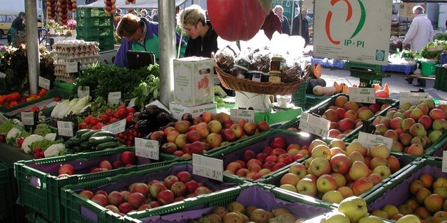 Nicht immer würden Produktionsländer und Labels von nicht-eigenen Produkten  korrekt deklariert, schreiben die Kantonschemiker. (Symbolbild BauZ)