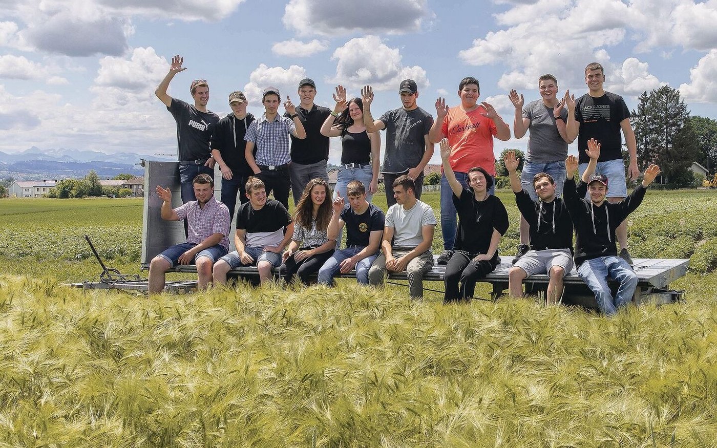 Die Klasse 3G der Landwirtinnen und Landwirte EFZ. 
