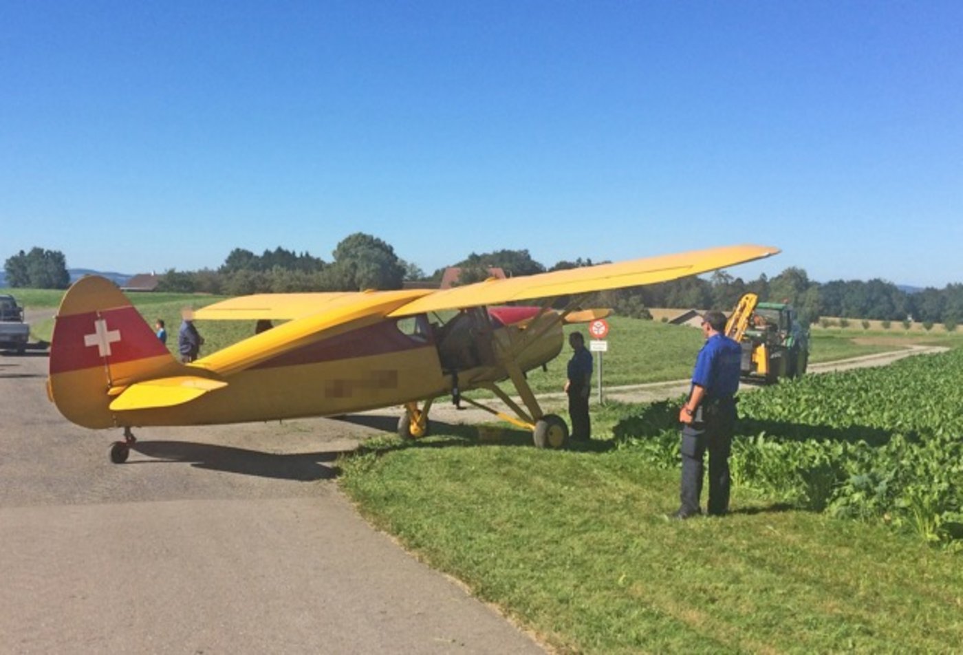 Die Notlandung verlief problemlos. Niemand wurde verletzt. (Bild Kapo TG)