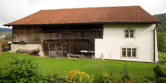 Das Maison Heidi liegt in Souboz im Berner Jura auf 850 Meter über Meer. (Bild zVg) 