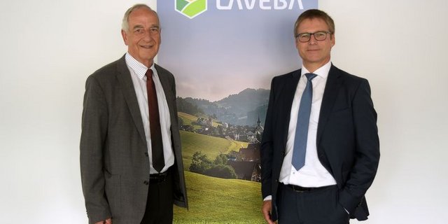 Für den zurücktretenden Verwaltungsratspräsidenten Paul Egger wählten die Delegierten (schriftlich) Josef Schmid einstimmig. (Bild Laveba)