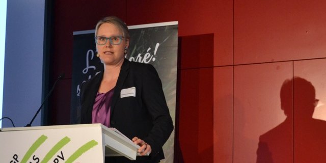 Franziska Schwarz vom BAFU ermutigte die Gemüseproduzenten, die Umwelt zu achten. (Bilder jba)