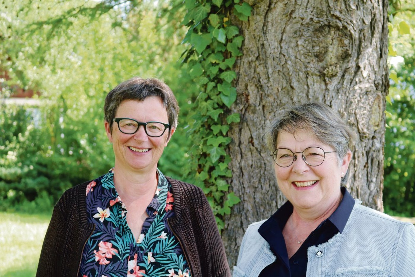 Margrit Rubin (links) und Margrit Stäger haben gemeinsam während vieler Jahre die hauswirtschaftliche Bildung am Inforama geprägt. Nun sind sie kurz nacheinander, nämlich Ende August, beziehungsweise Ende Juli, in die verdiente Pension gegangen.  (Bild Inforama)