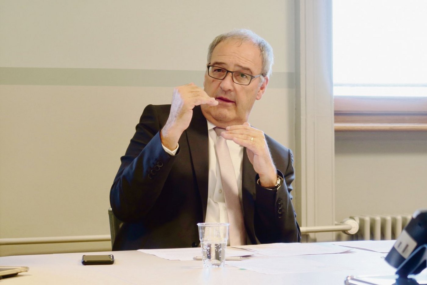 Agrarminister Guy Parmelin sind im Moment die Hände gebunden: «Der Fahrplan ist in den Händen des Parlaments».(Bild Jürg Vollmer)