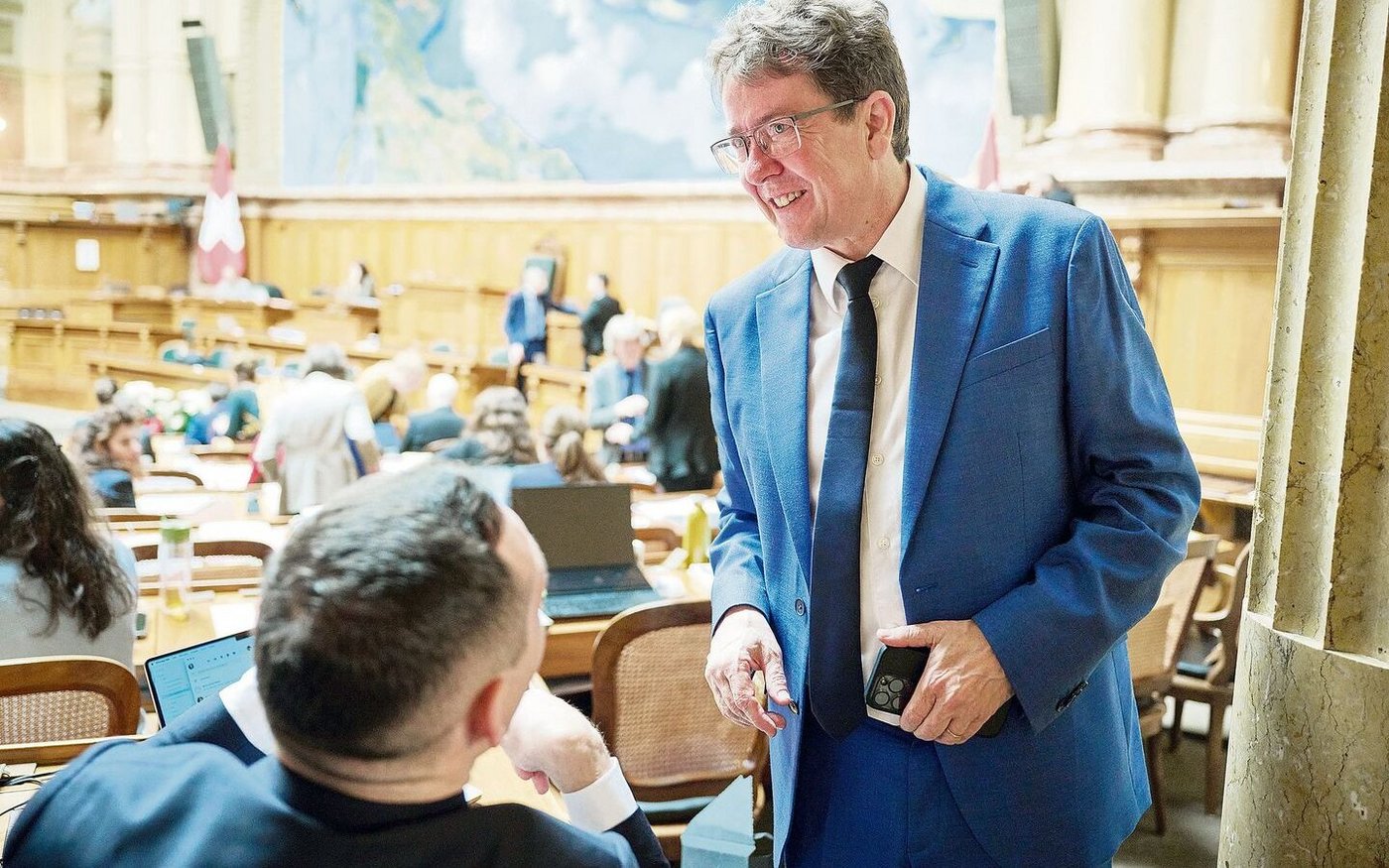 «Weiss, wie er wahrgenommen werden will»: Bundesrat Albert Rösti gibt sich gern bäuerlich.