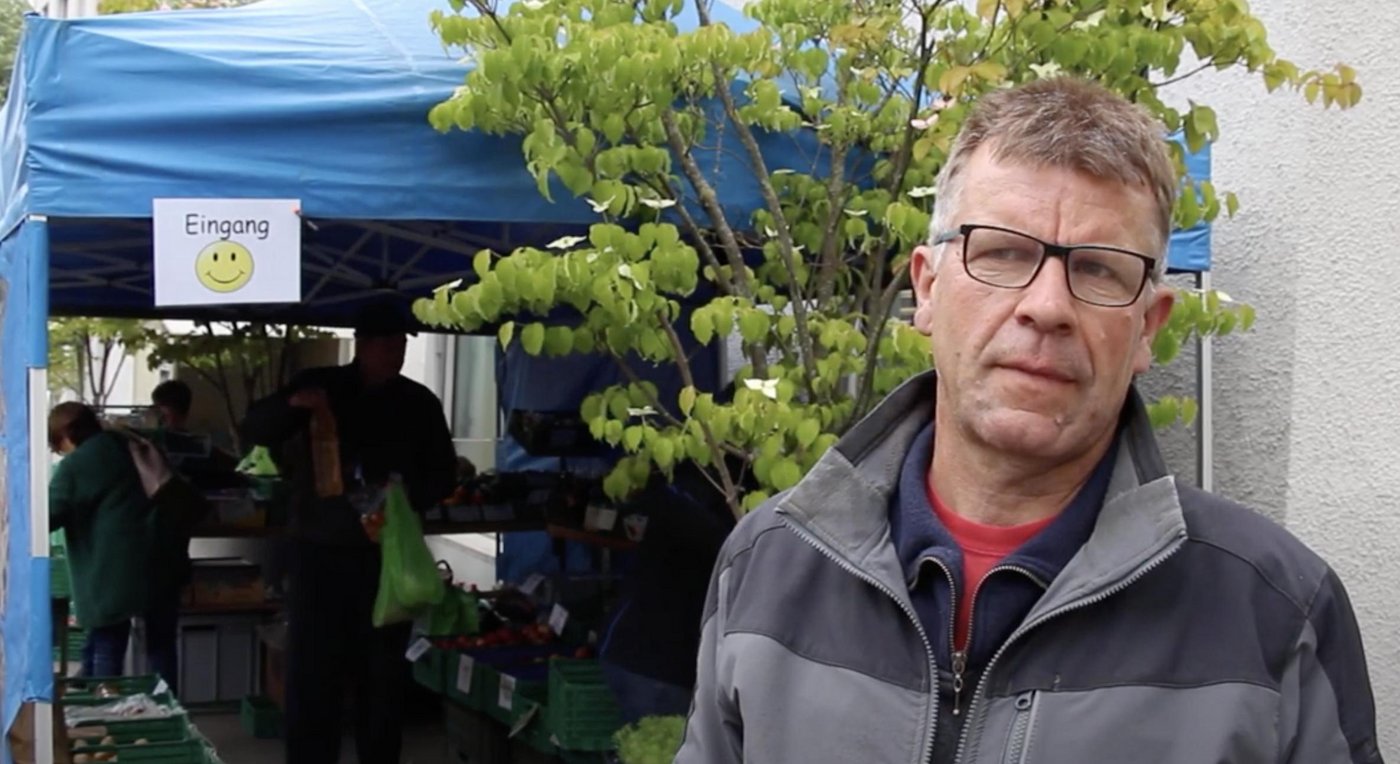 Dass ihn die Kunden in der Corona-Krise nicht im Stich liessen, ist nach Meinung von Thomas Schwarz ein Zeichen dafür, dass man vor der Krise nicht alles falsch gemacht habe. (Bild Screenshot Video)