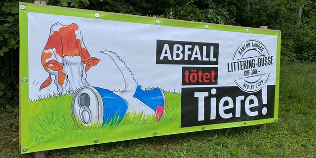 Die Blachen stehen ab sofort an über 50 Standorten im Kanton Aargau. (Bild BVA)
